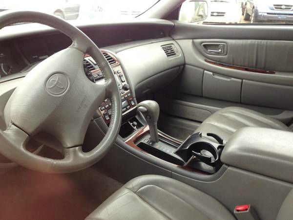 2000 Toyota Avalon XLS
