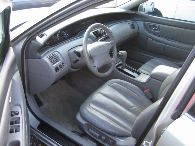 2000 Toyota Avalon XLS