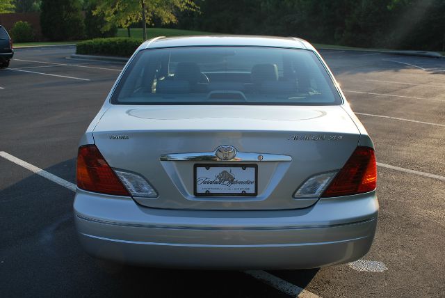 2000 Toyota Avalon XLS