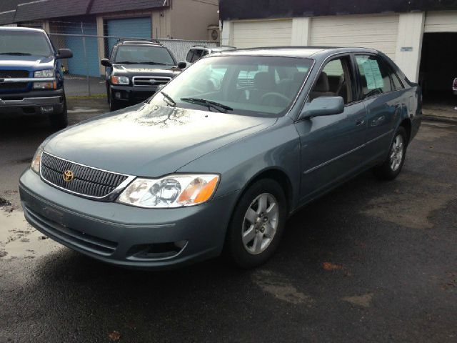 2000 Toyota Avalon Crew Cab 126.0 WB 4WD LT w/1L