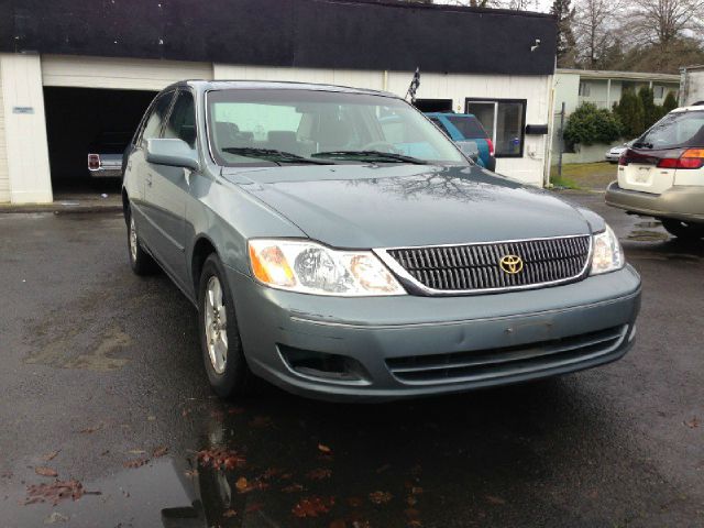 2000 Toyota Avalon Crew Cab 126.0 WB 4WD LT w/1L
