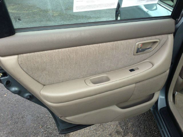 2000 Toyota Avalon Crew Cab 126.0 WB 4WD LT w/1L