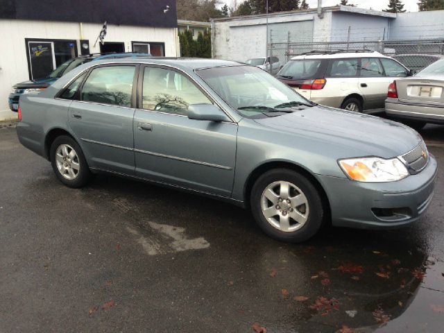 2000 Toyota Avalon Crew Cab 126.0 WB 4WD LT w/1L