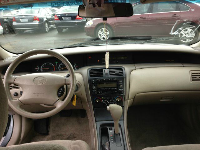 2000 Toyota Avalon Crew Cab 126.0 WB 4WD LT w/1L