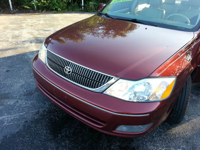 2000 Toyota Avalon XLS