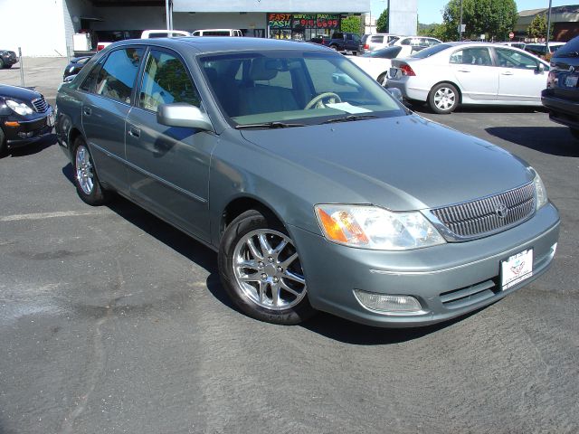 2000 Toyota Avalon XLS