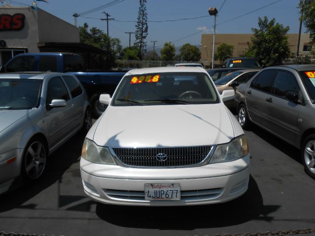 2000 Toyota Avalon XLS