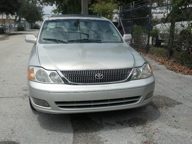 2000 Toyota Avalon XLS