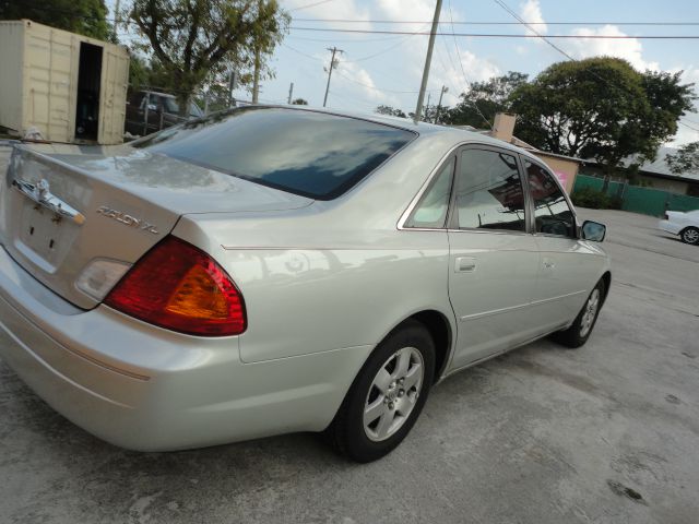 2001 Toyota Avalon Sport 4WD