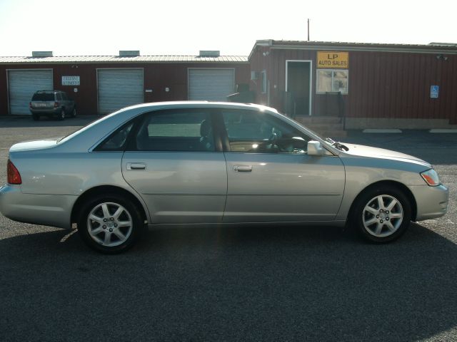 2001 Toyota Avalon XLS