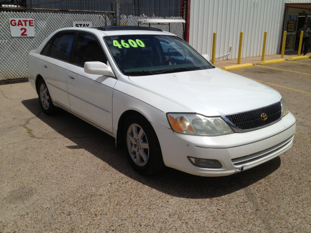 2001 Toyota Avalon XLS