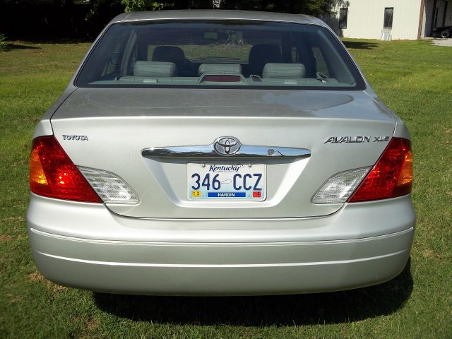 2001 Toyota Avalon XLS