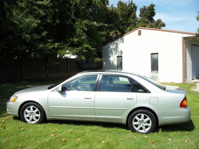 2001 Toyota Avalon XLS