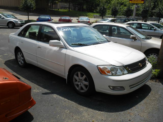 2001 Toyota Avalon XLS
