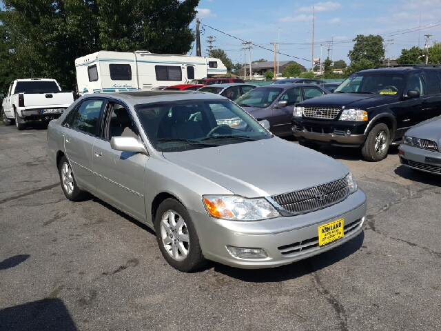 2002 Toyota Avalon XLS