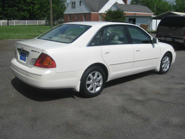 2002 Toyota Avalon Sport 4WD