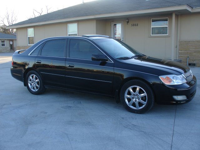 2002 Toyota Avalon XLS