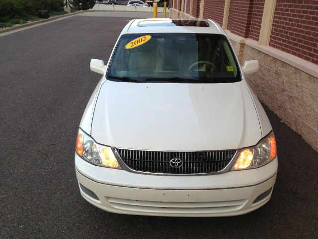 2002 Toyota Avalon XLS