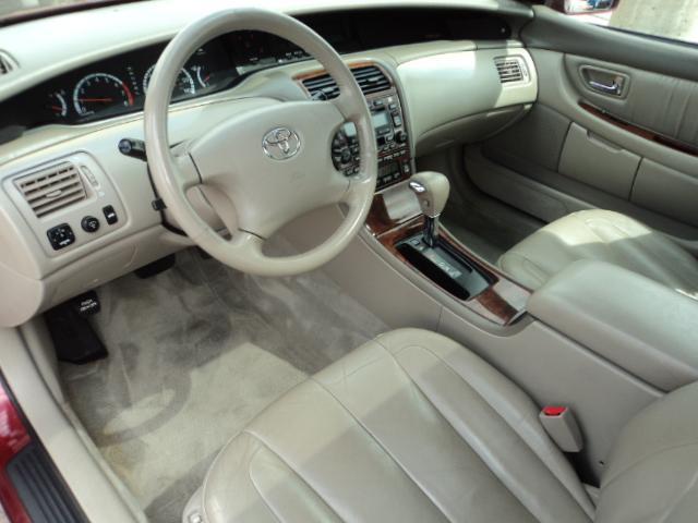 2002 Toyota Avalon XLS