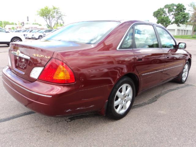 2002 Toyota Avalon XLS
