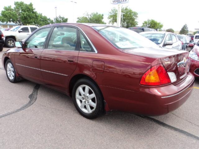 2002 Toyota Avalon XLS