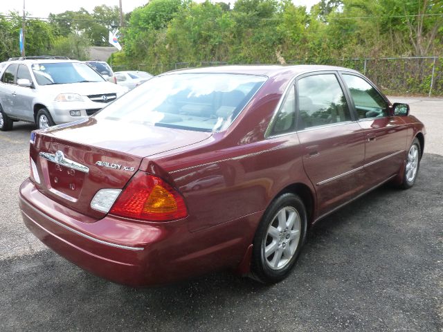 2002 Toyota Avalon XLS