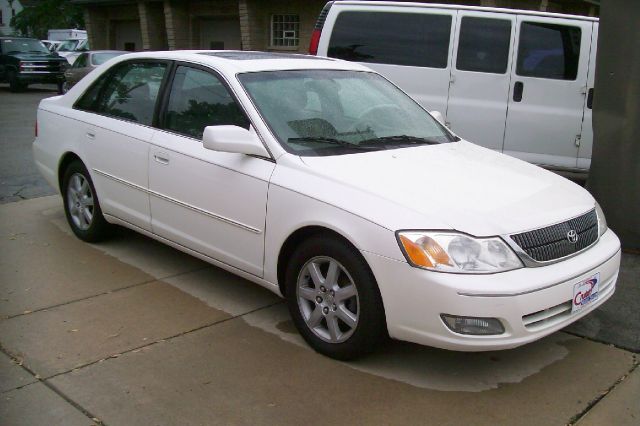 2002 Toyota Avalon XLS