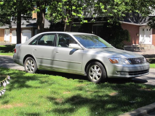 2002 Toyota Avalon Sport 4WD