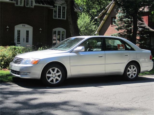 2002 Toyota Avalon Sport 4WD