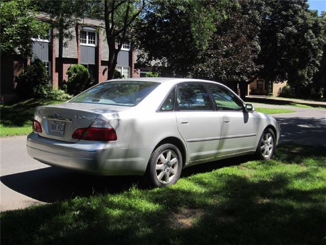 2002 Toyota Avalon Sport 4WD