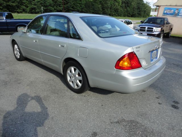 2002 Toyota Avalon XLS