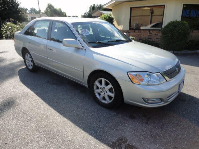 2002 Toyota Avalon XLS