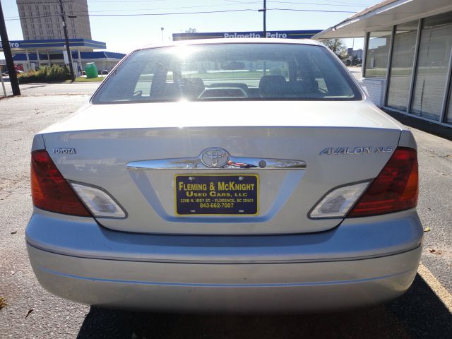 2002 Toyota Avalon XLS
