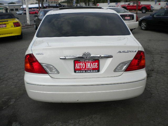 2002 Toyota Avalon Unknown