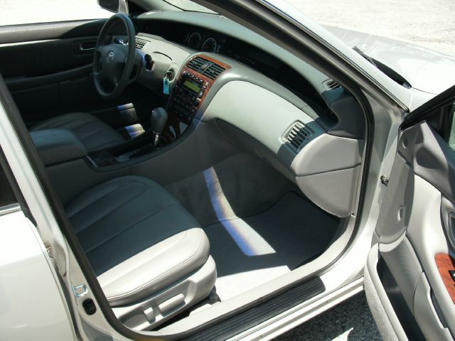 2002 Toyota Avalon XLS