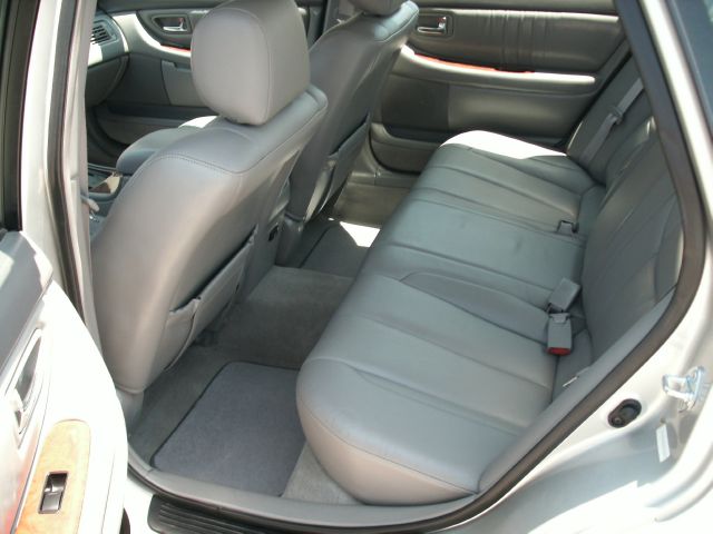 2002 Toyota Avalon XLS