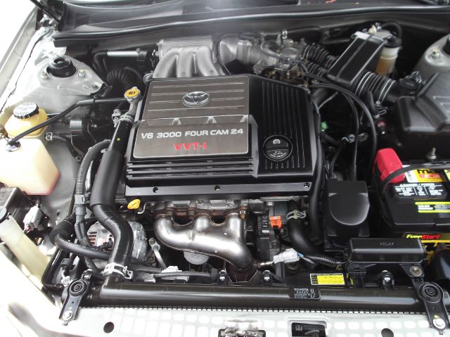 2002 Toyota Avalon XLS