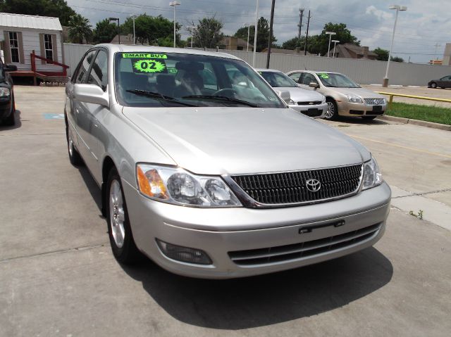 2002 Toyota Avalon XLS