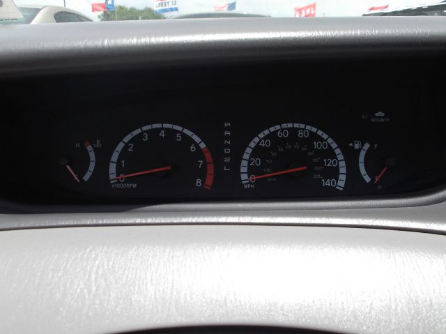 2002 Toyota Avalon XLS