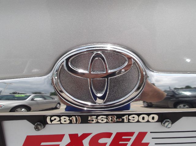 2002 Toyota Avalon XLS