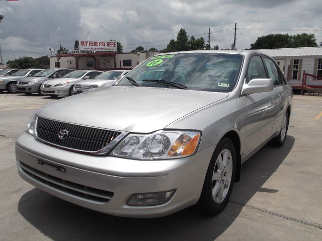 2002 Toyota Avalon XLS