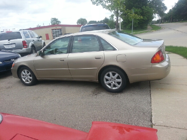 2002 Toyota Avalon Sport 4WD