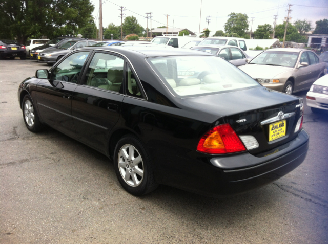 2002 Toyota Avalon XLS