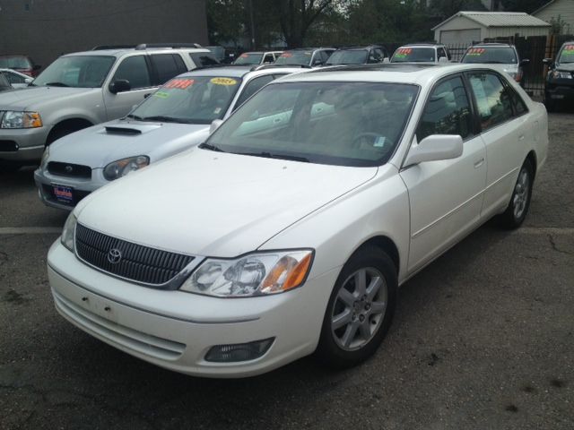 2002 Toyota Avalon XLS