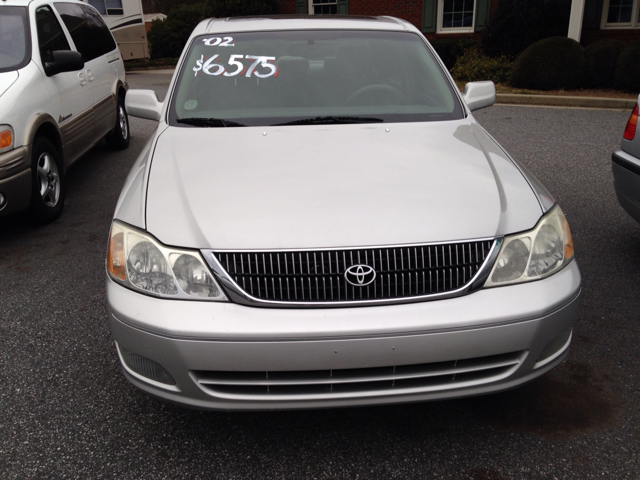 2002 Toyota Avalon XLS
