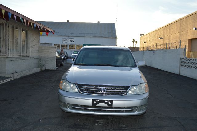 2003 Toyota Avalon XLS