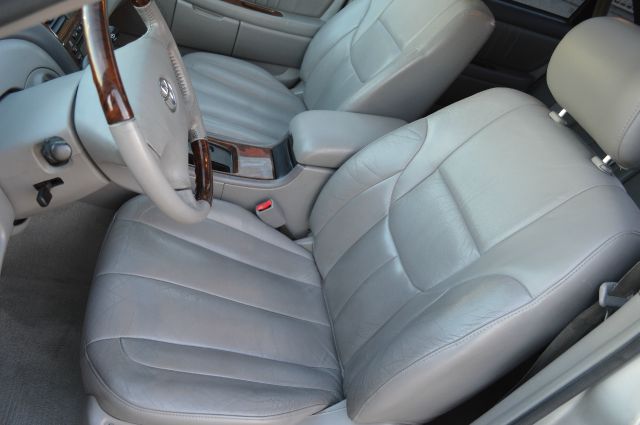 2003 Toyota Avalon XLS