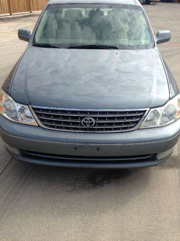 2003 Toyota Avalon XLS