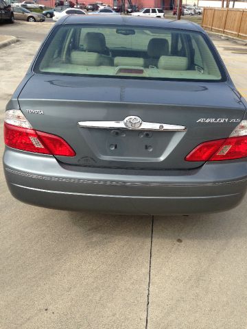 2003 Toyota Avalon XLS