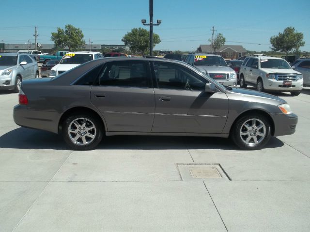2003 Toyota Avalon XLS